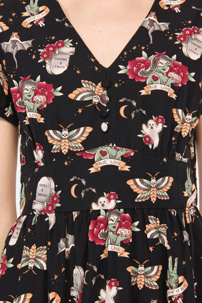 Dangerfield - AllHallowsEveTattooPrintSSDres - black