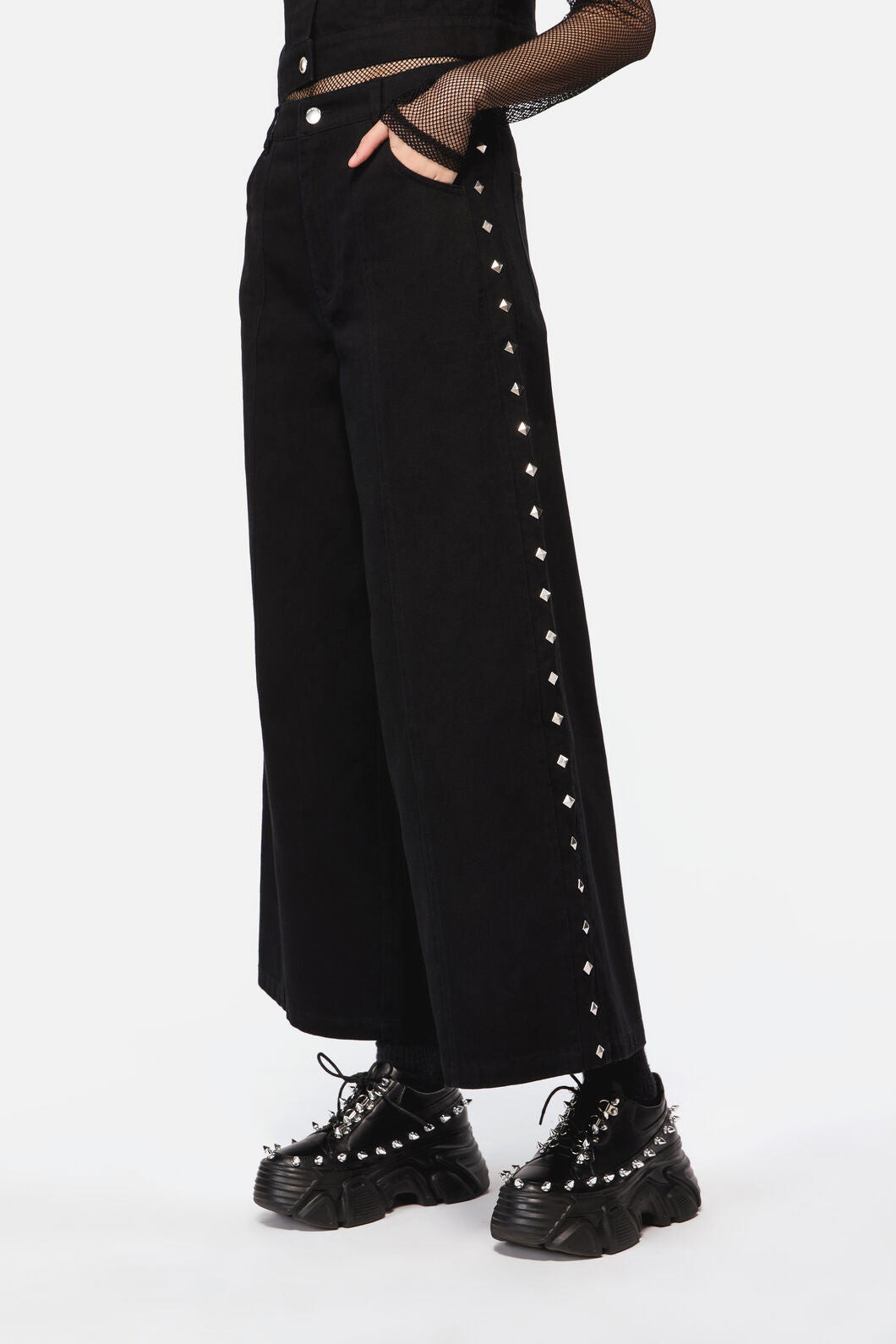 Dangerfield - Barb Stud Trim Jean - black