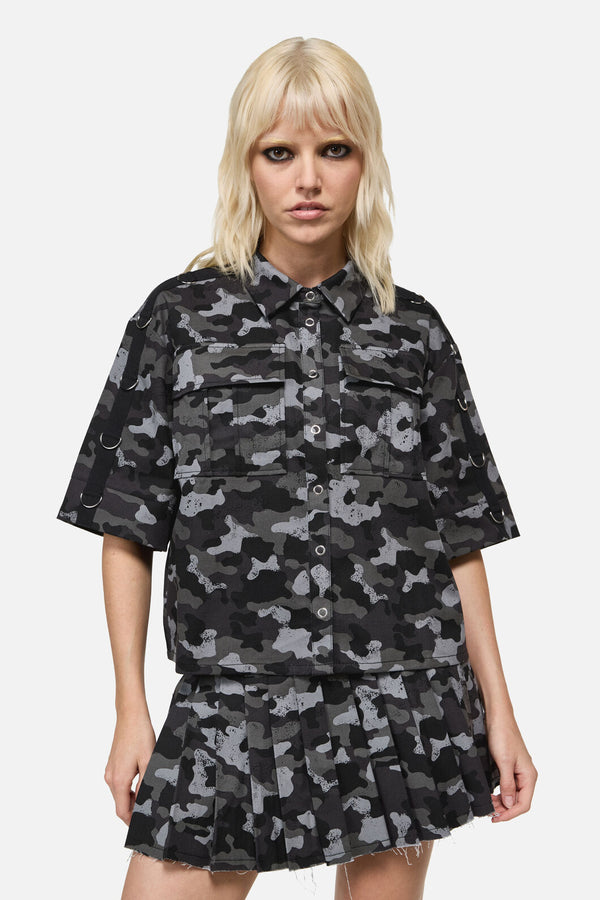 Dangerfield - Disruptive Camo Boxy CropShirt - grey-black
