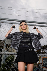 Dangerfield - DisruptiveDistressedCutOutTee - grey-black