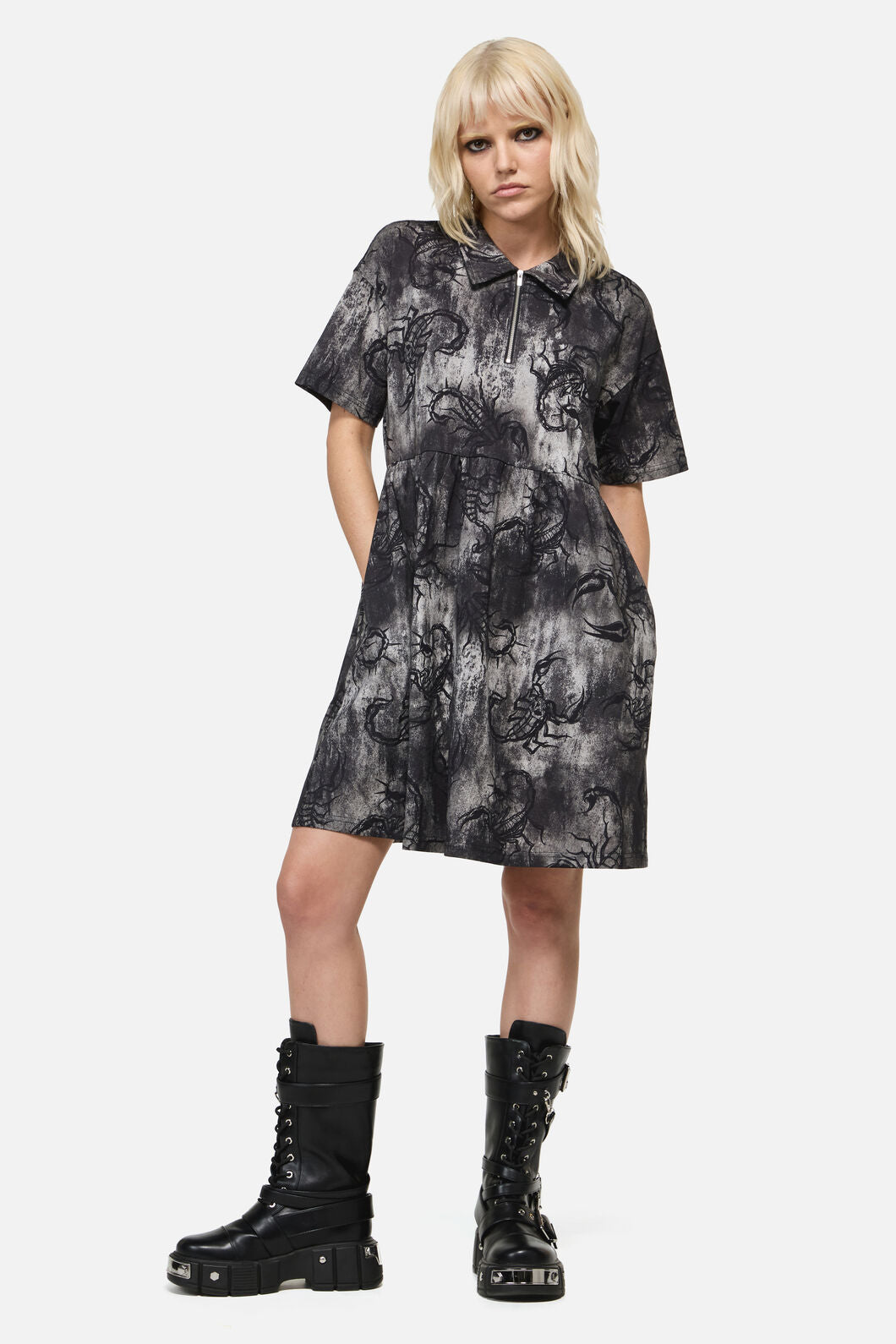 Dangerfield - Scorpius Print Dress - grey