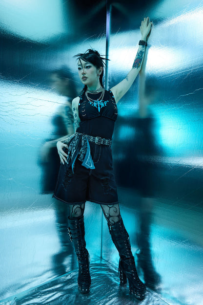 Dangerfield - Divination Goth Ripped Short - black