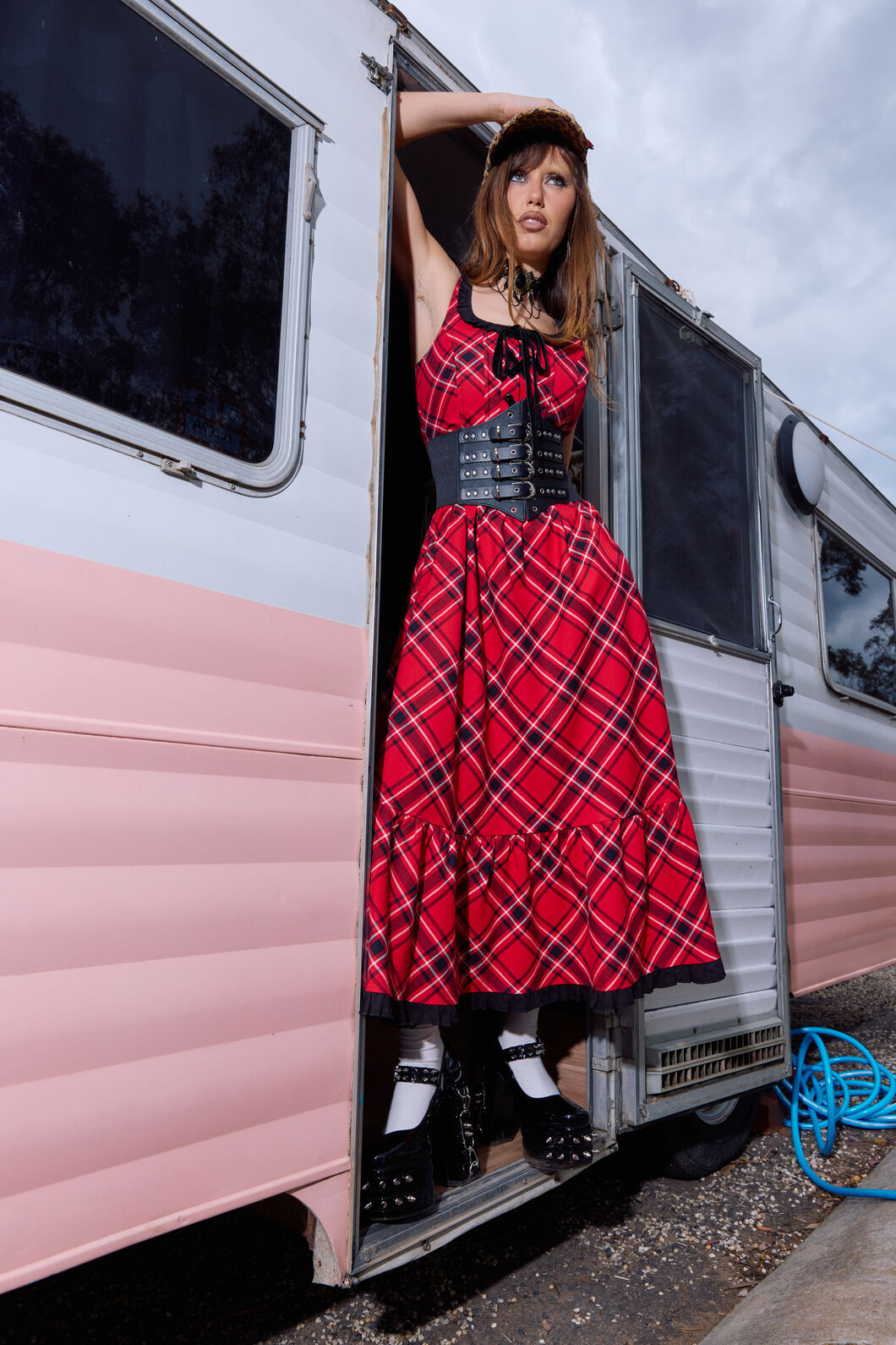 Dangerfield - CurvePiracyPunkTartanMidiDress - red