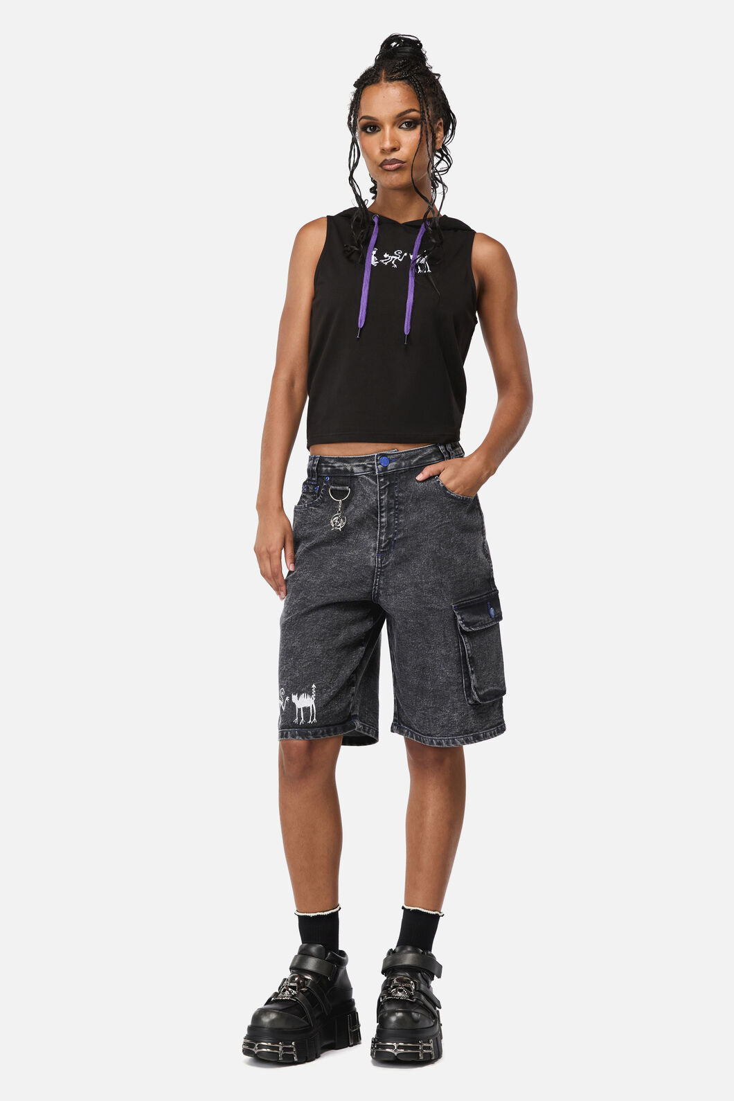 Dangerfield - Whirl Denim Embroidered Jorts - grey