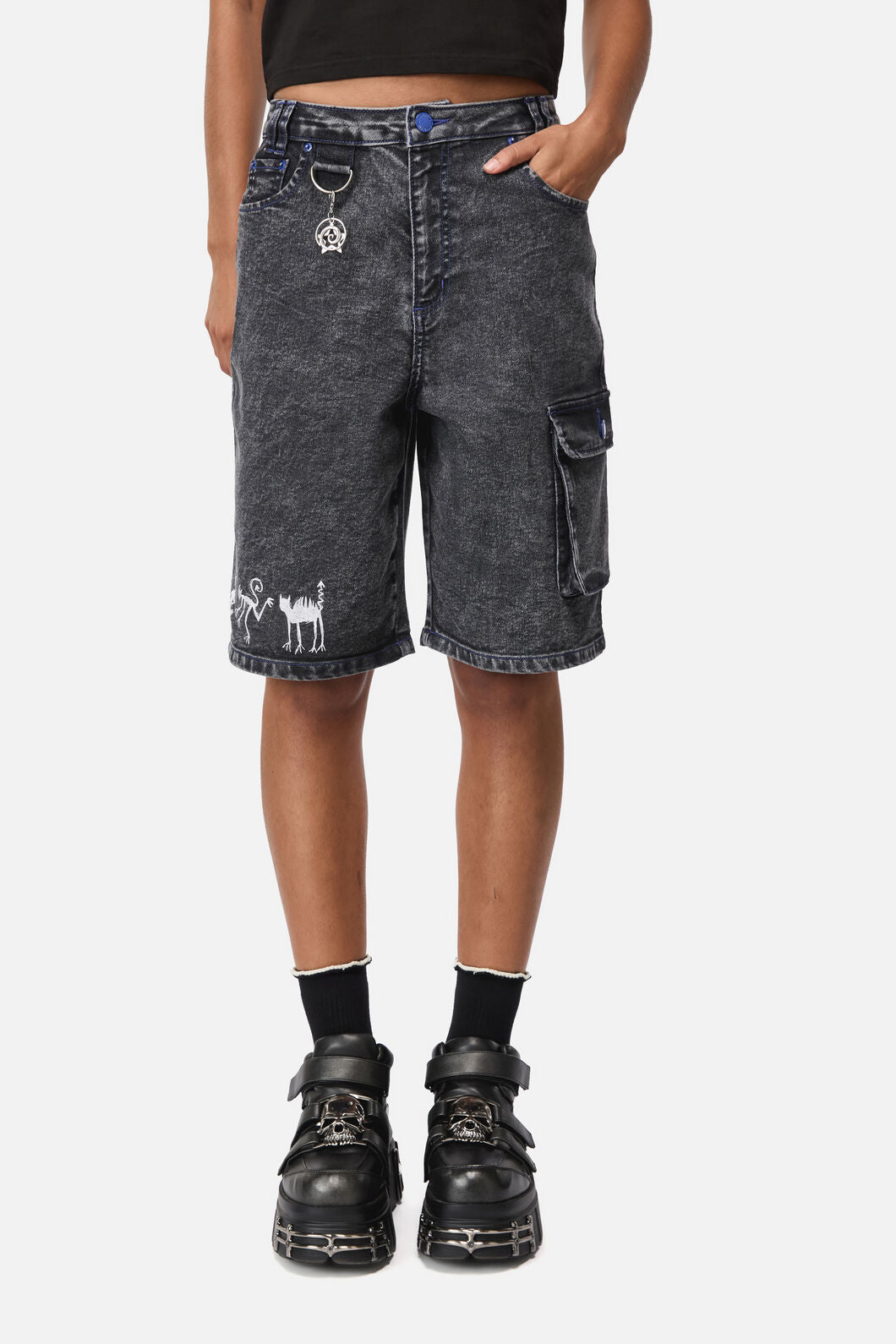 Dangerfield - Whirl Denim Embroidered Jorts - grey
