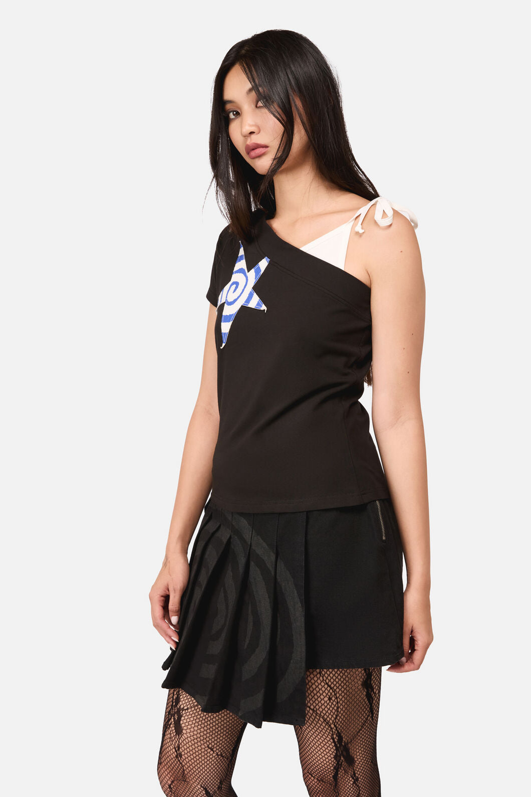 Dangerfield - Whirl Jersey Asymmetrical Tee - black-white