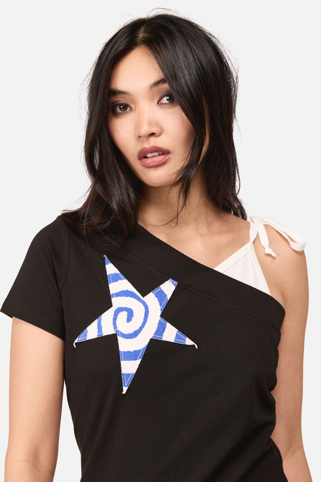 Dangerfield - Whirl Jersey Asymmetrical Tee - black-white