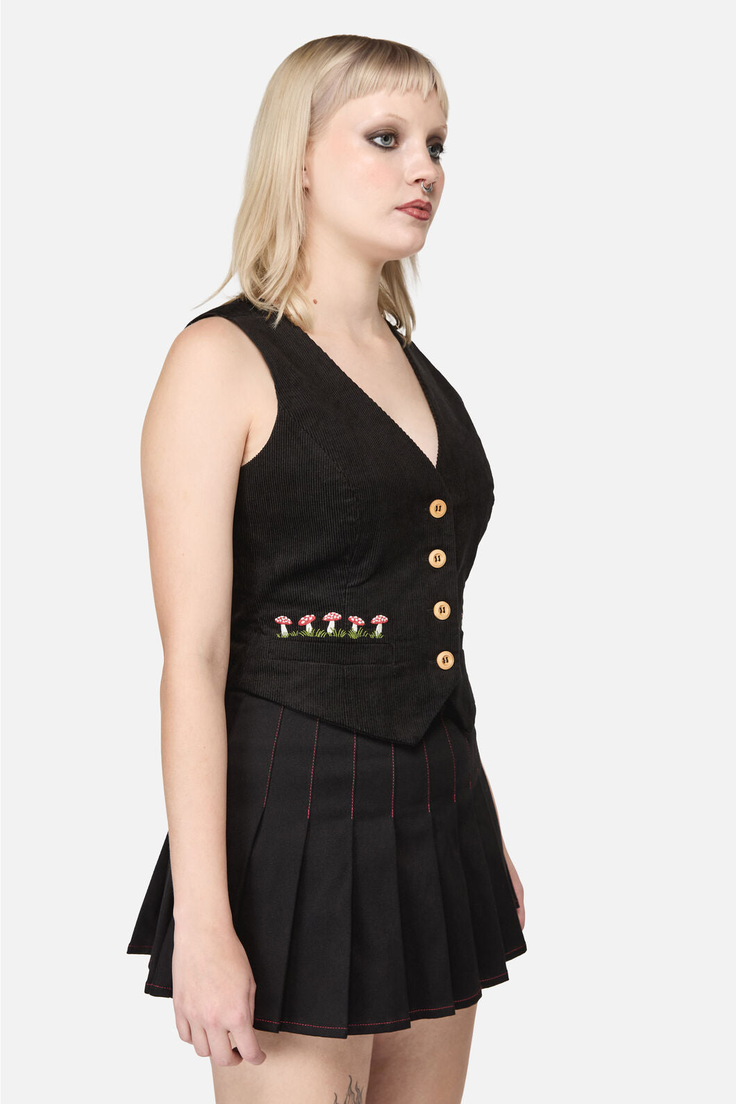 Dangerfield - Toadstool Cord Vest - black