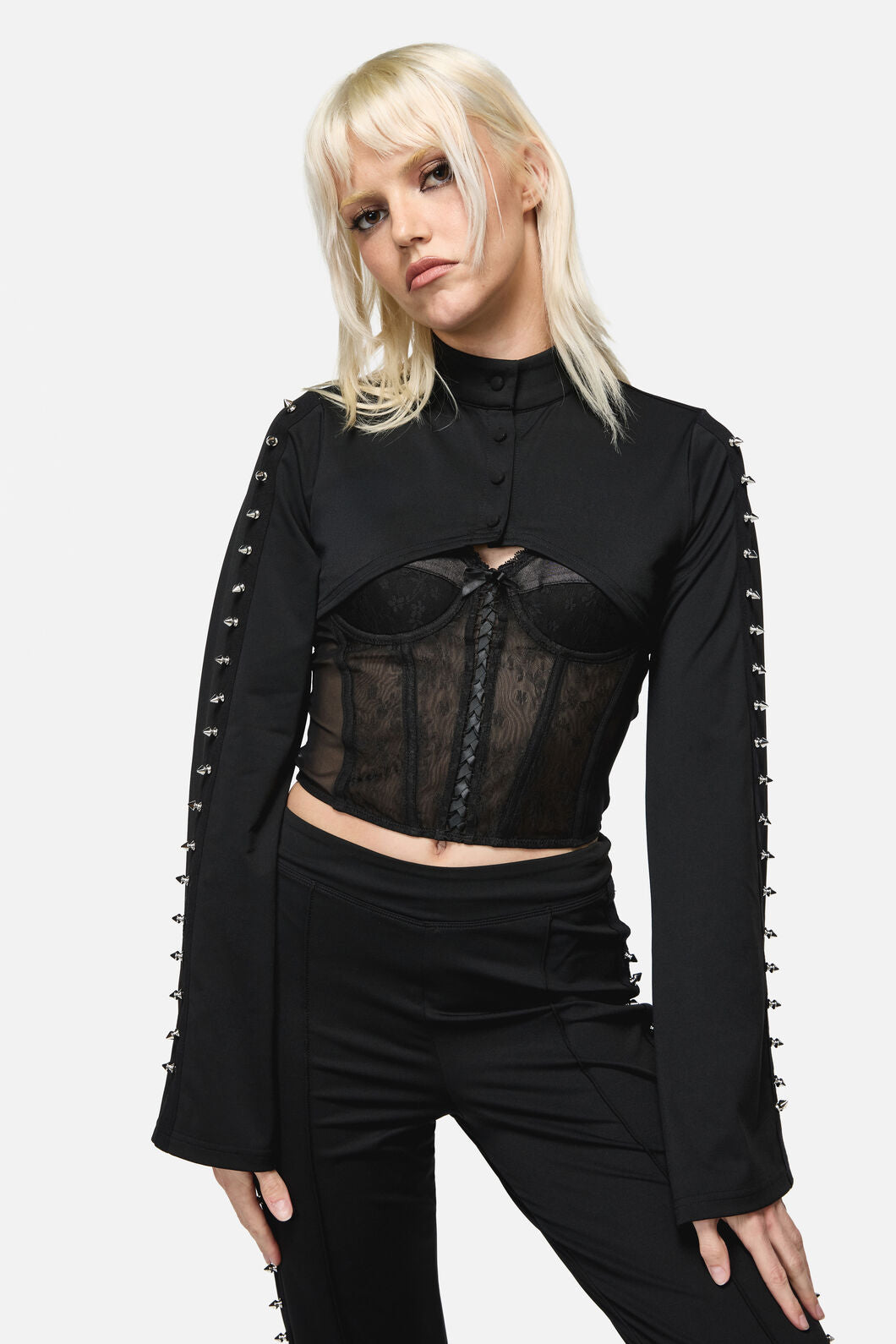Dangerfield - So Cynical Stud Sleeve - black