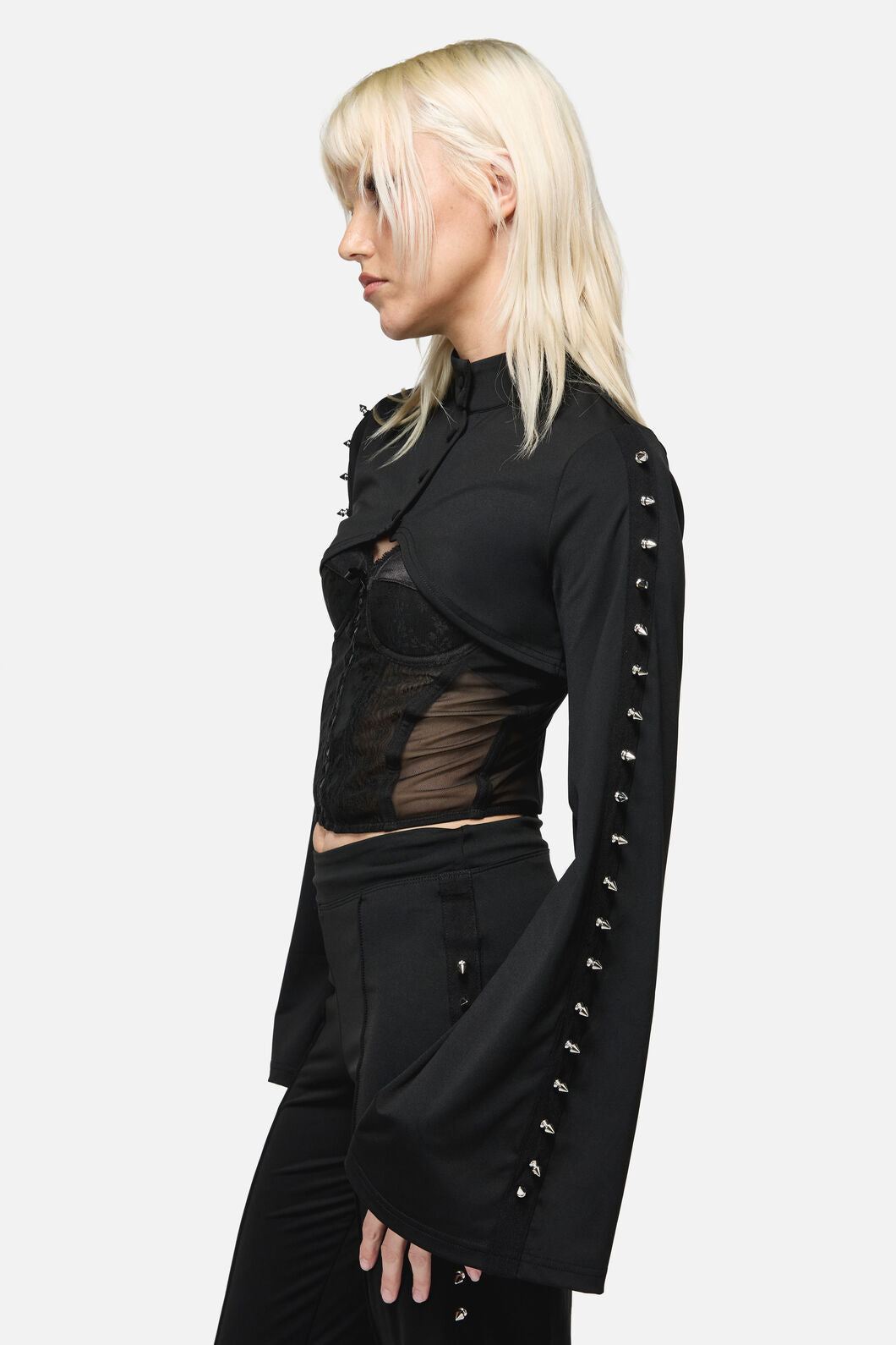 Dangerfield - So Cynical Stud Sleeve - black