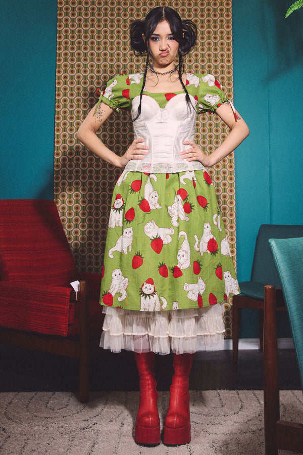 Dangerfield - Strawberry Cat Repeat Dress - green