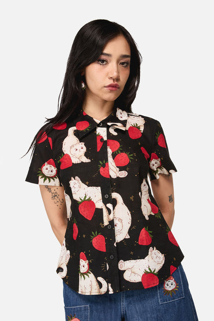 Dangerfield - Strawberry Cat Repeat Blouse - black