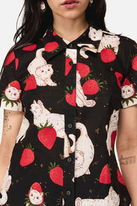 Dangerfield - Strawberry Cat Repeat Blouse - black