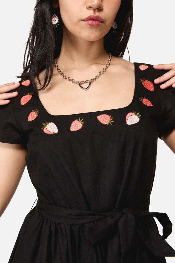 Dangerfield - Strawberry Emb Dress - black