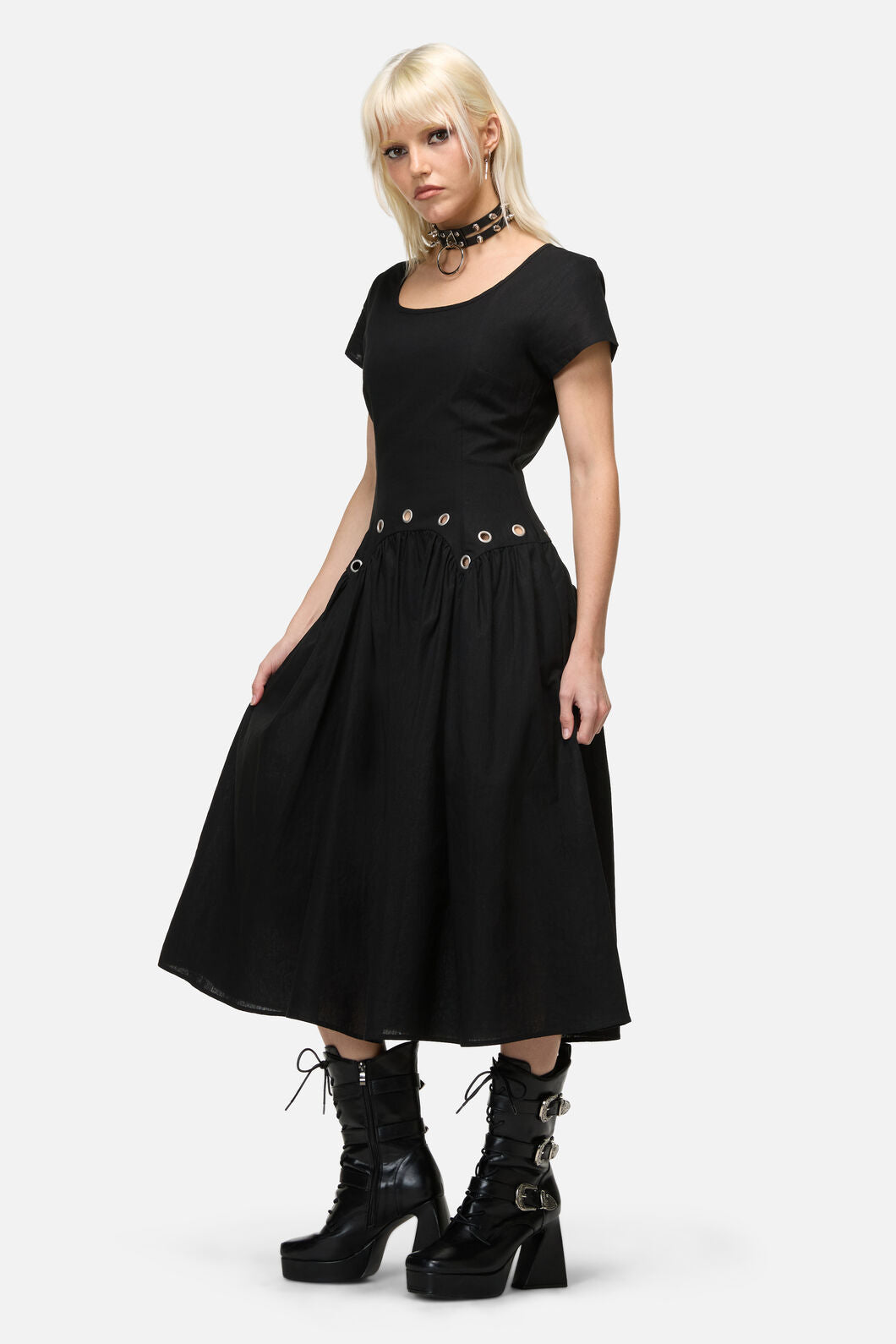 Dangerfield - Mischief Goth Eyelet Dress - black