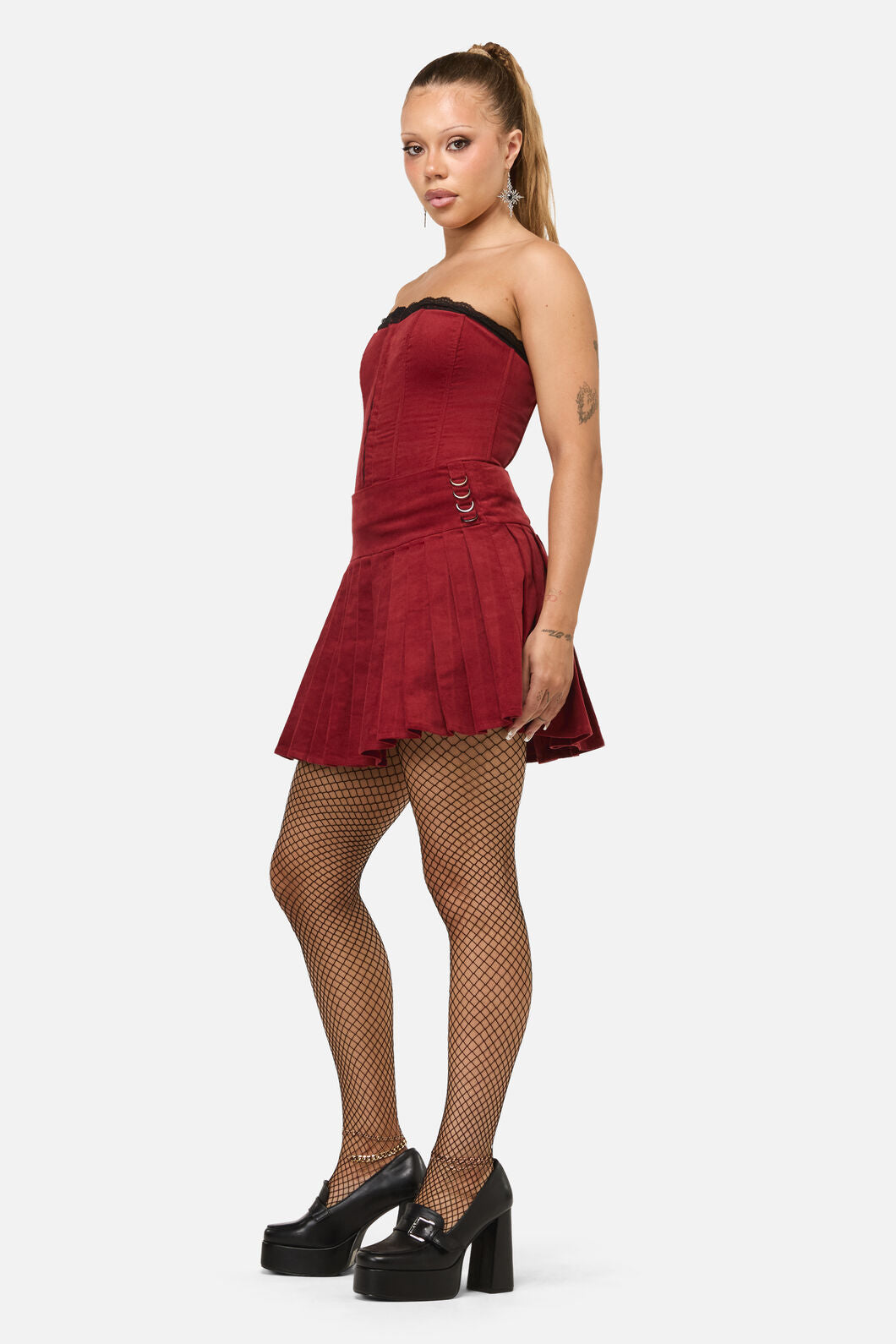 Dangerfield - Mabel Velvet Skort - red