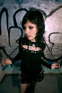 Dangerfield - Y2K Basic Eyelet Knit Jumper - black