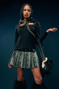 Dangerfield - Y2K Snakey Eyelet Mini Skort - grey-black