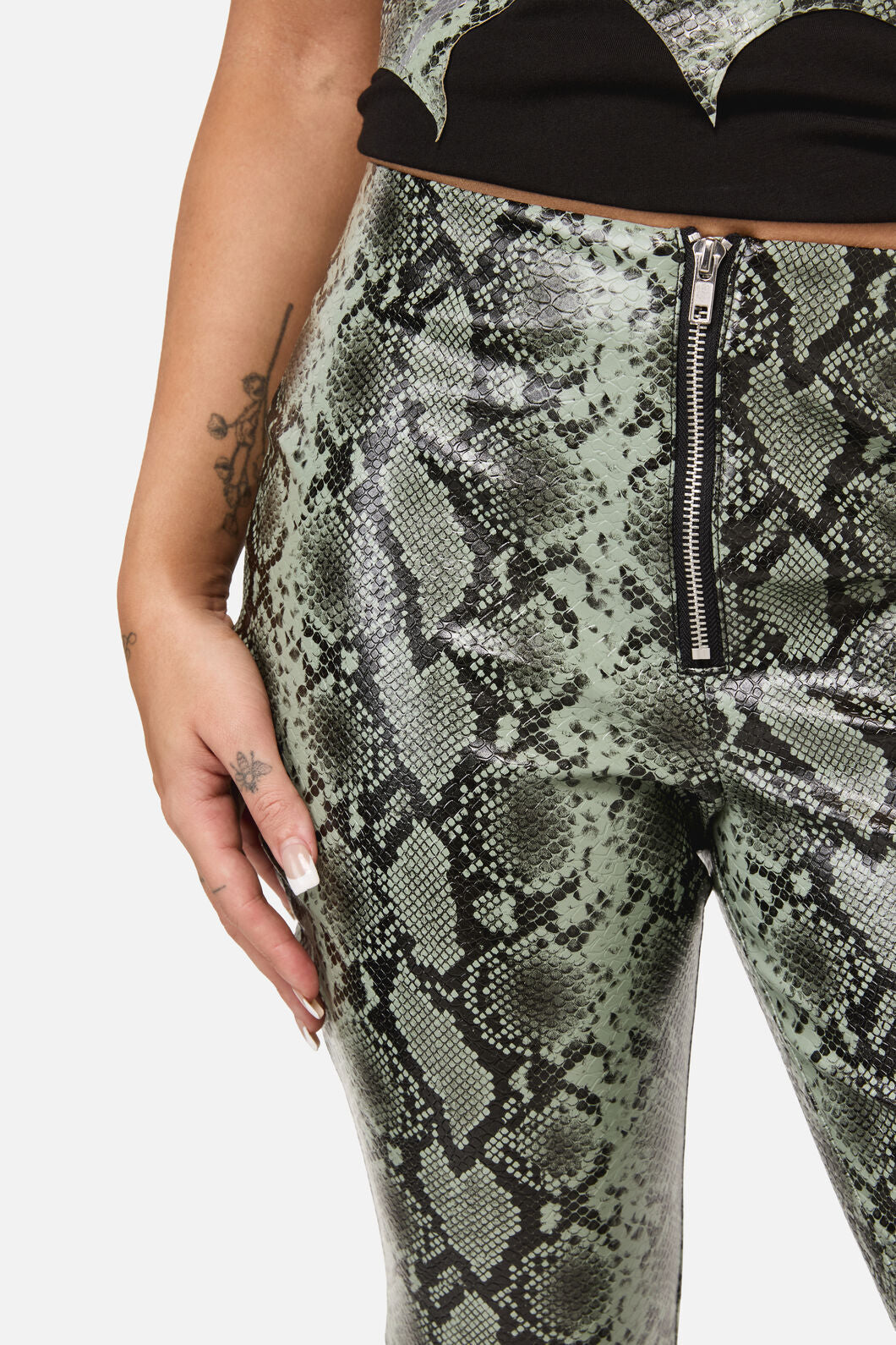 Dangerfield - Y2K Snakey Fitted PU Flare Pant - grey