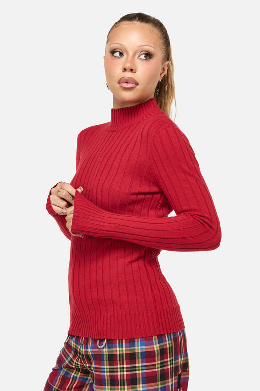 Dangerfield - Crowned Knit Top - red