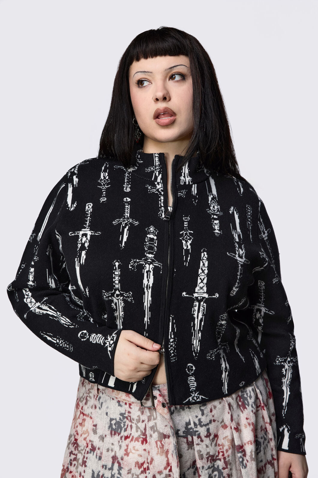 Curve Dagger Goth Zip Cardigan – Dangerfield