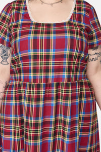 Dangerfield - Curve Crowned Tartan Dress - red