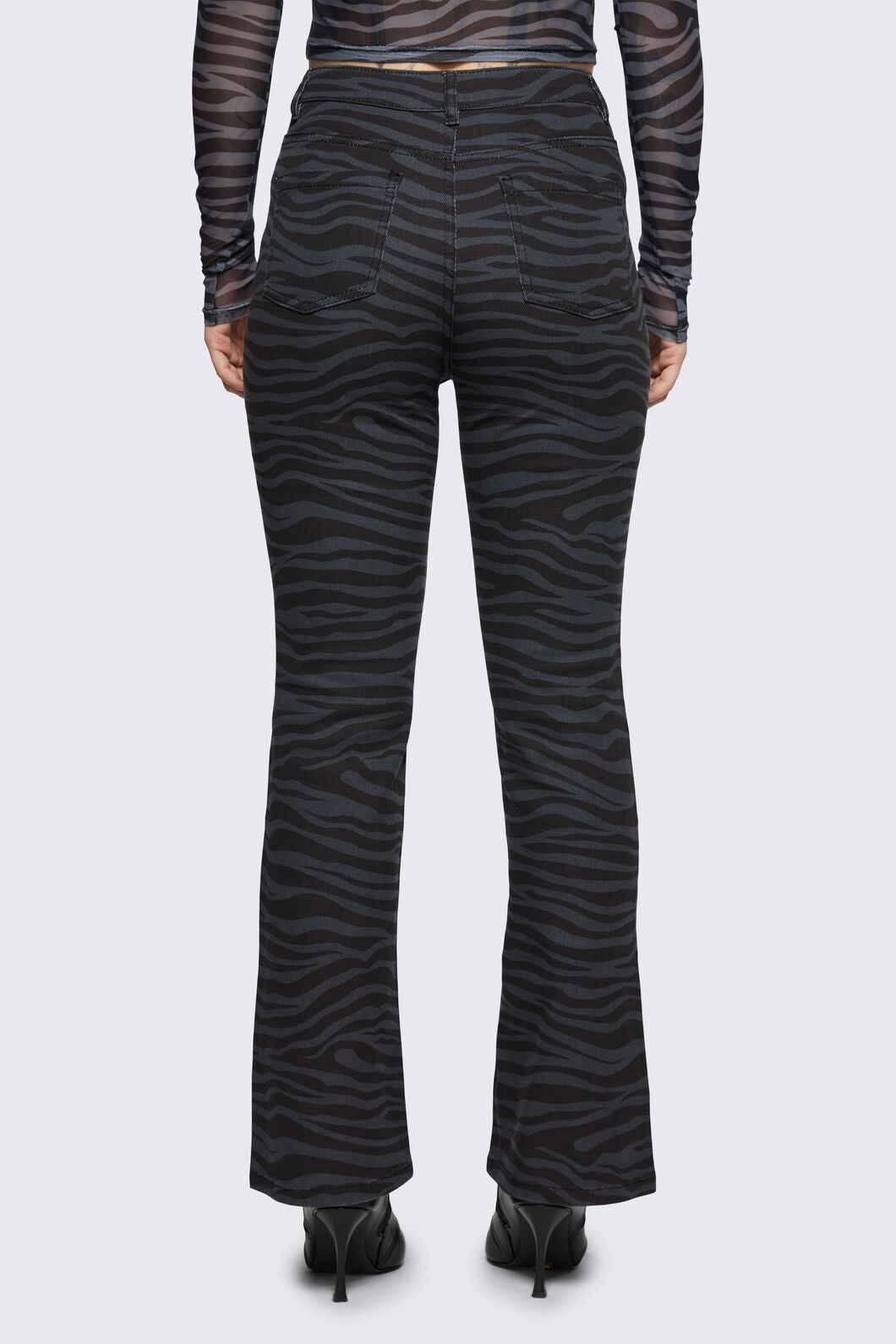 Dangerfield - Untamed Stripe Flare Jean - grey