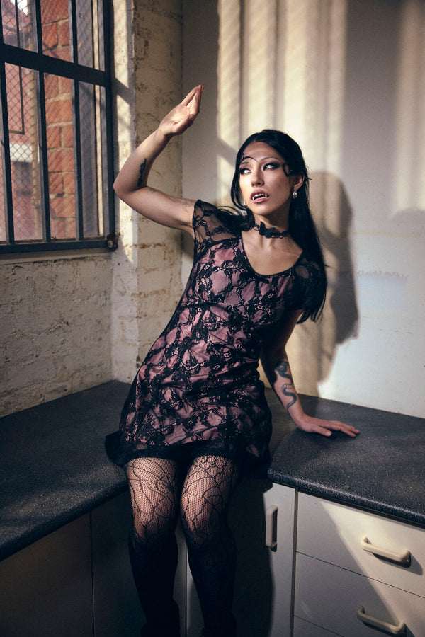 Dangerfield - Broken Rollercoaster Lace Babydoll Dress - black-pink