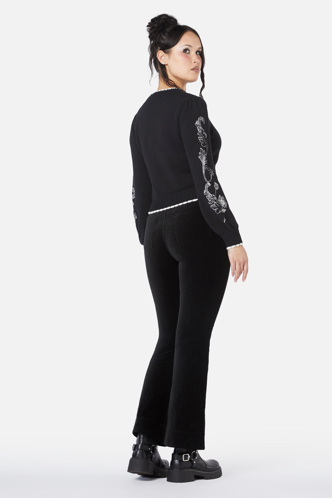 Dangerfield - Still Life Cameo Knit - black