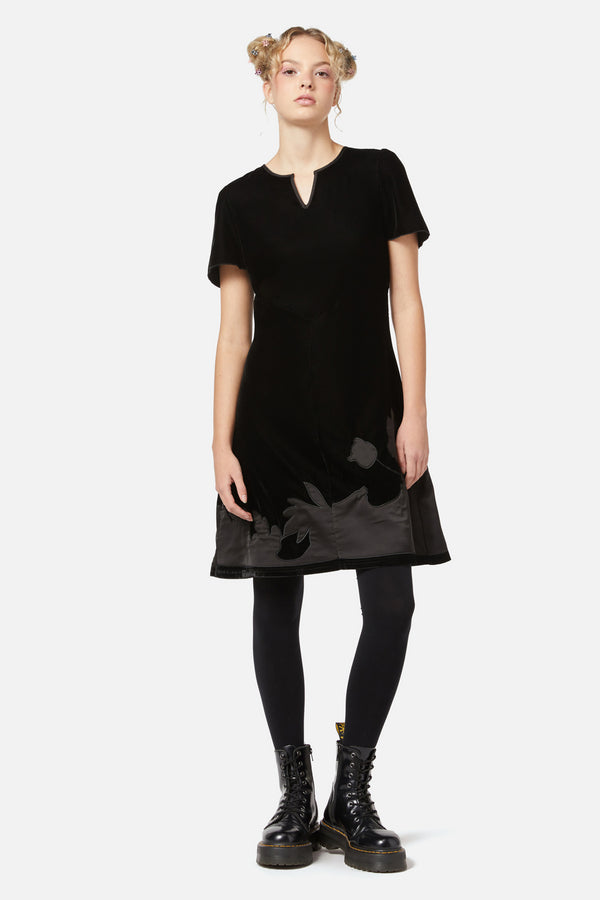 Dangerfield - Still Life Velvet Dress - black