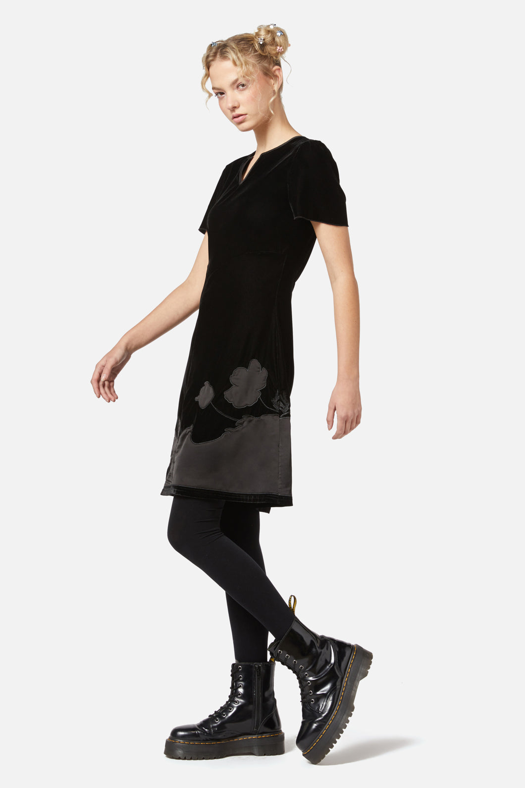 Dangerfield - Still Life Velvet Dress - black