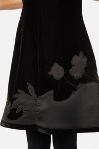 Dangerfield - Still Life Velvet Dress - black
