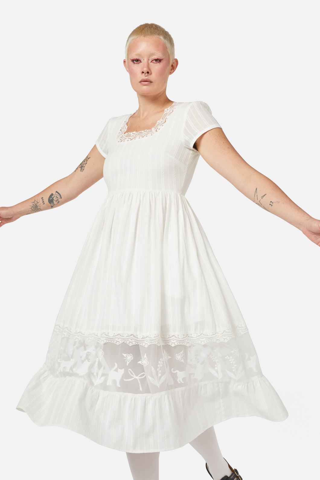 Dangerfield - Catnip Lace Dress - cream
