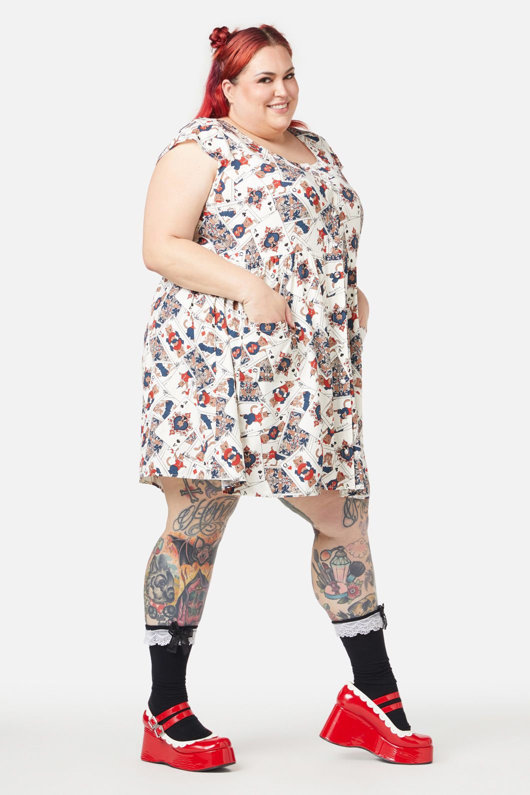 Dangerfield - Curve Queen Of Cats Print Dress - cream