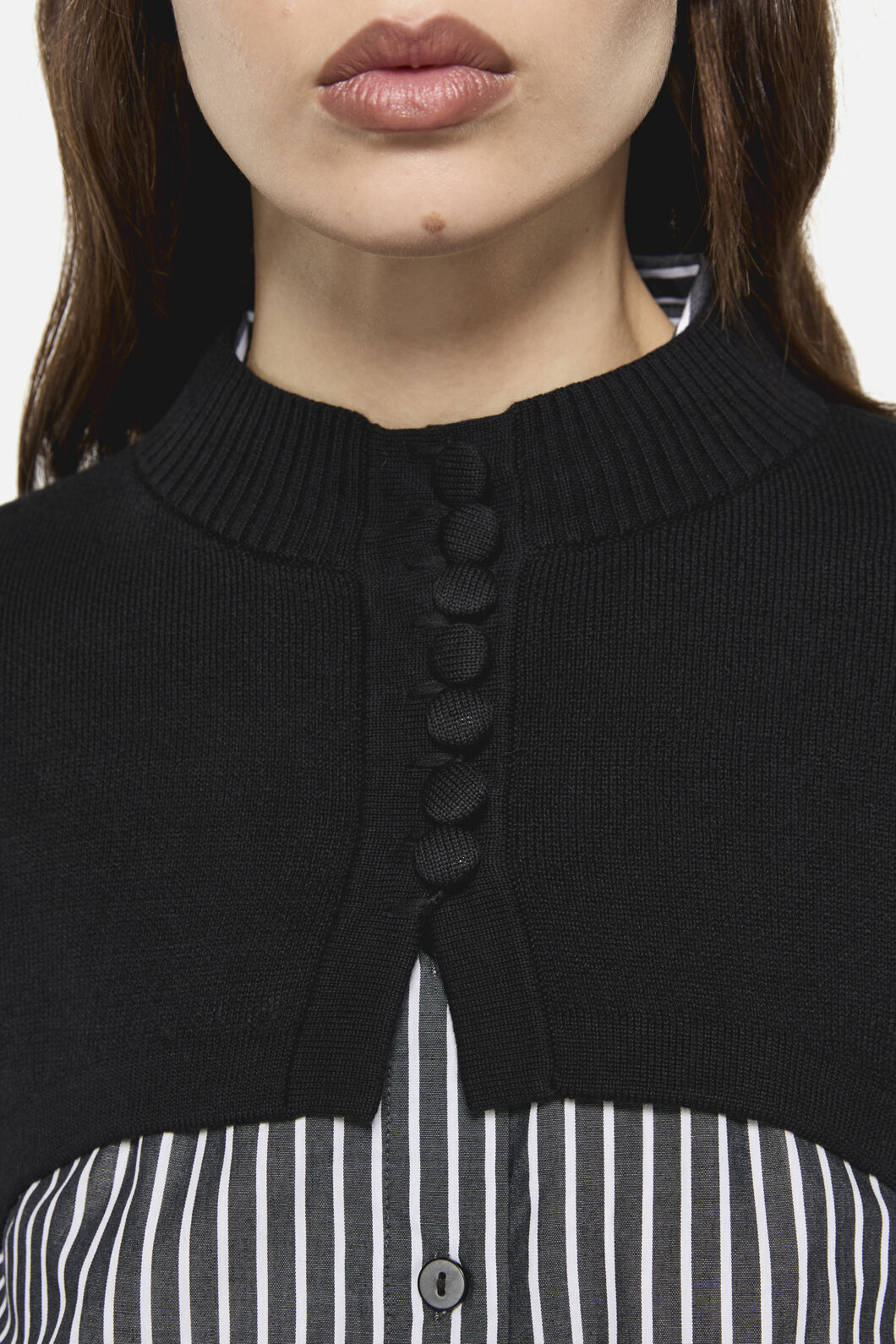 Dangerfield - Moggy High Neck Cropped Cardigan - black