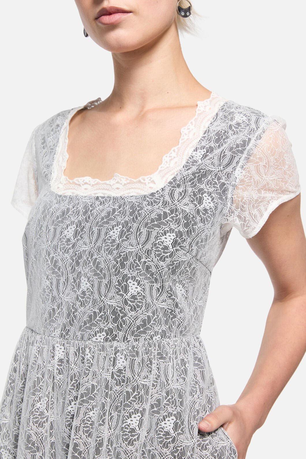Dangerfield - Forgotten City Lace Dress - white