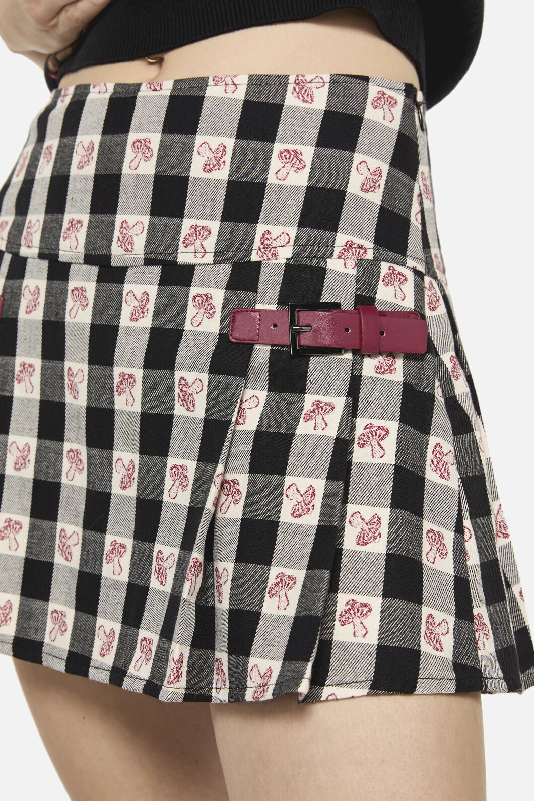 Dangerfield - Sweet Home Gingham Skort - black-white