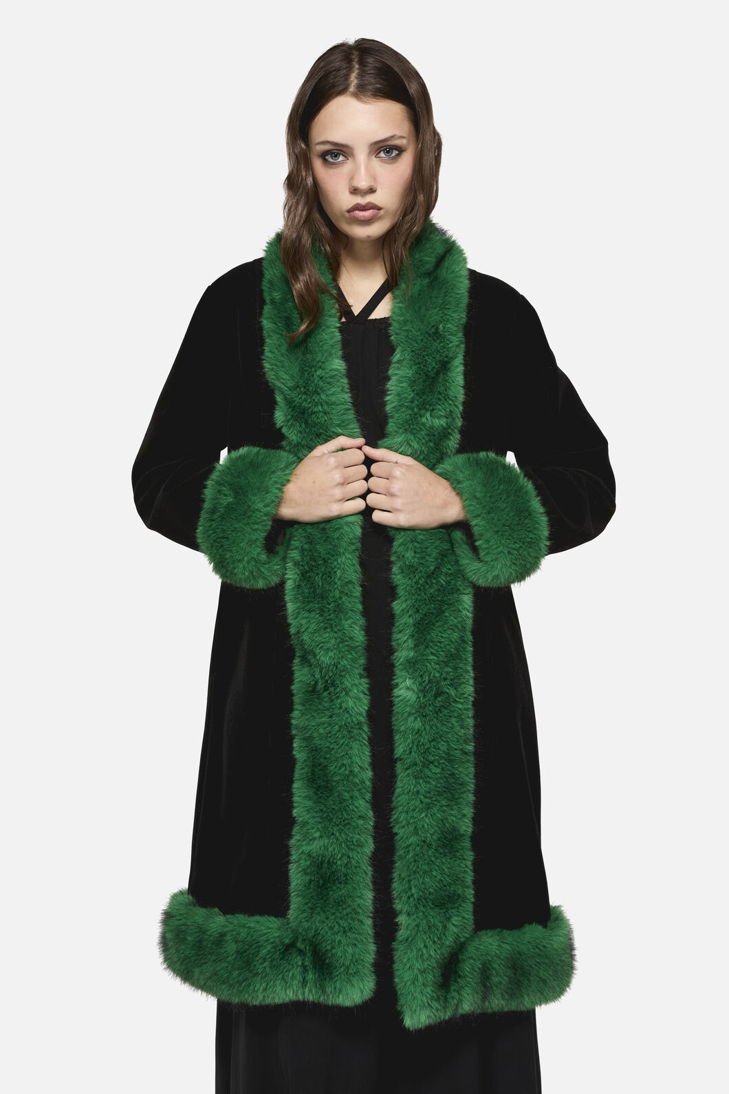 Dangerfield - Cub Huddle Fluffy Cord Coat - black-green