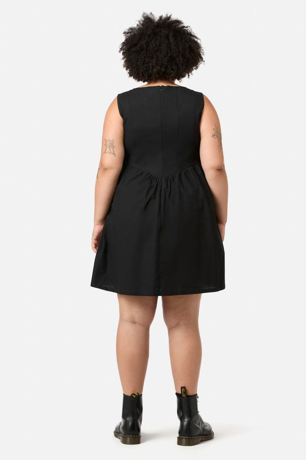 Dangerfield - Curve Divine Love Pinny - black