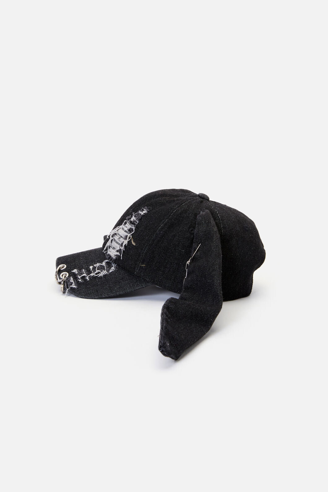 Dangerfield - Distressed Pierced Cap with Ears - black