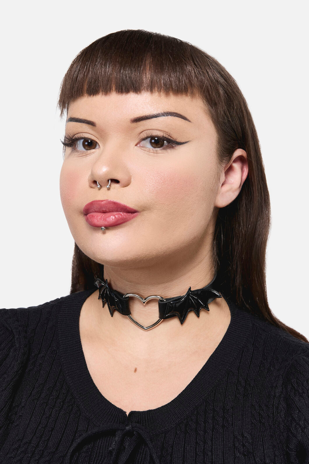 Dangerfield - Bat Wing Choker - black
