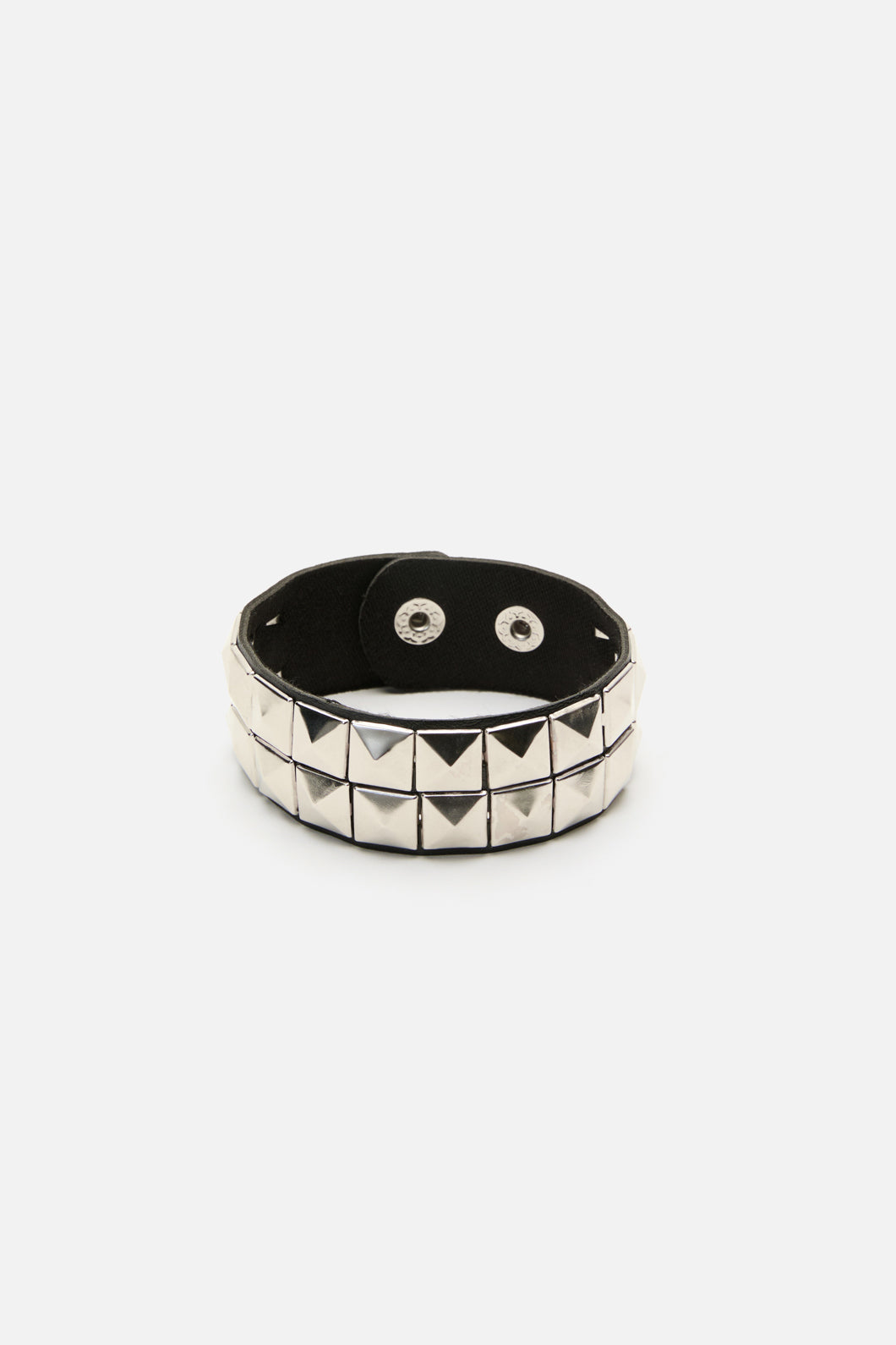 Dangerfield - Pyramid Stud Wrist Band Cuff - black-silver