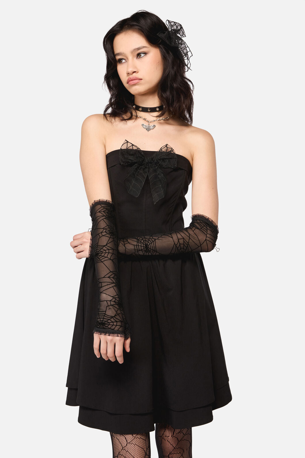 Dangerfield - Cobweb Mesh Fingerless Gloves - black