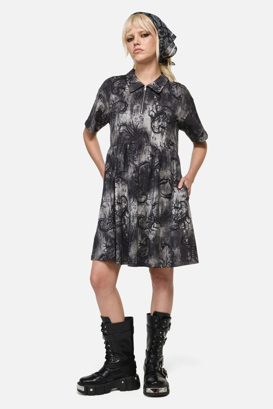 Dangerfield - Paisley Bandana - black