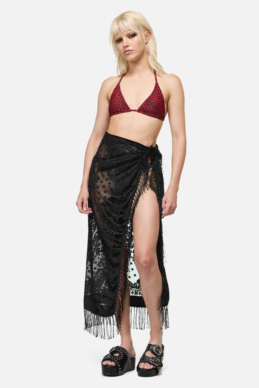 Dangerfield - Velvet Paisley Tassel Scarf - black