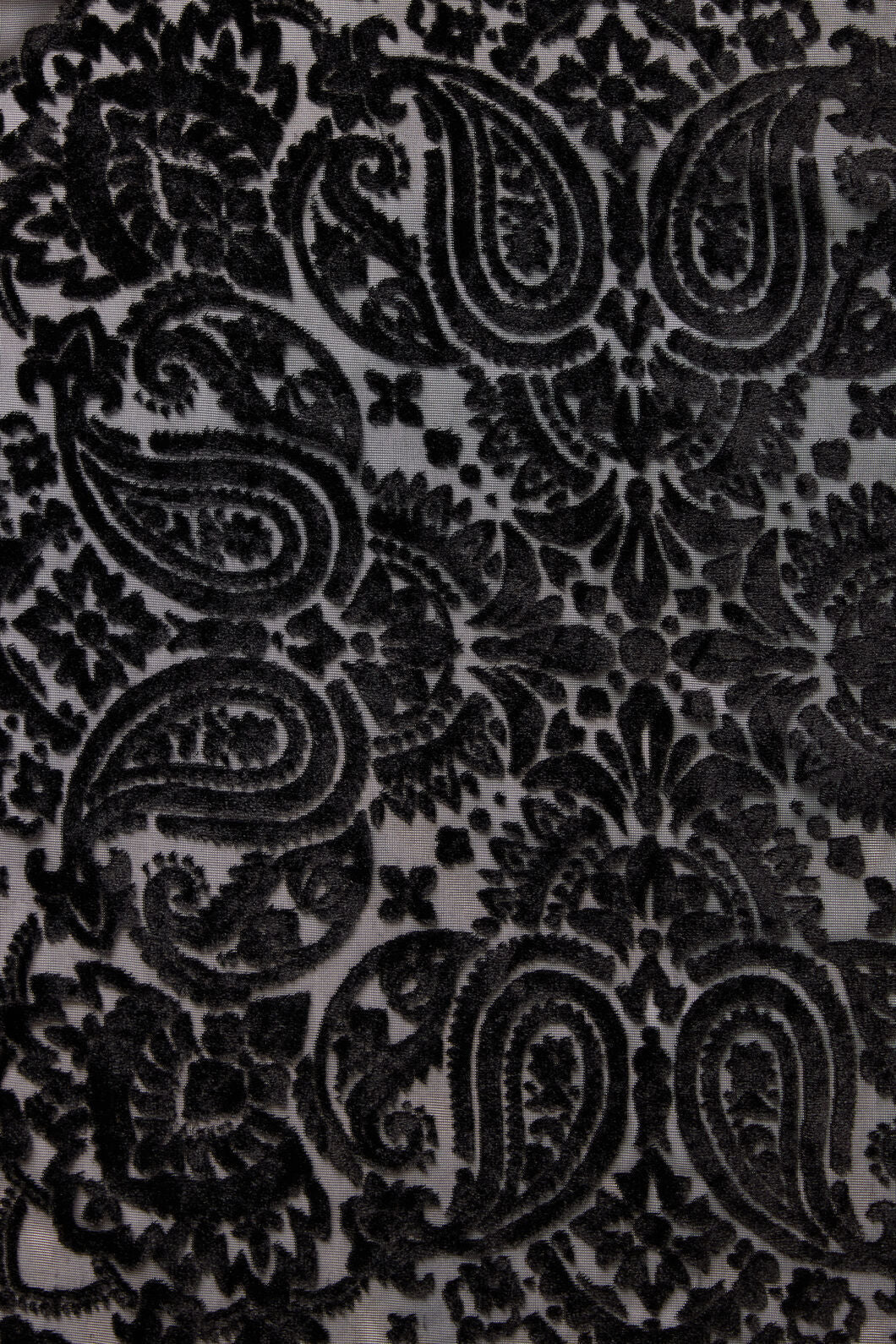 Dangerfield - Velvet Paisley Tassel Scarf - black