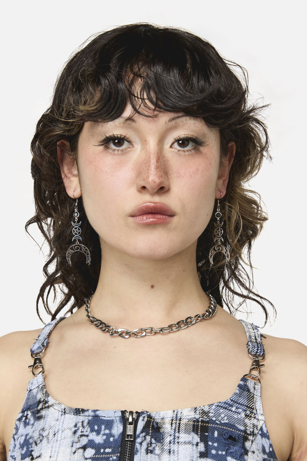 Dangerfield - Crescent Moon Earrings - silver