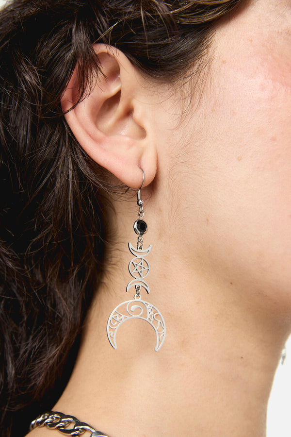 Dangerfield - Crescent Moon Earrings - silver