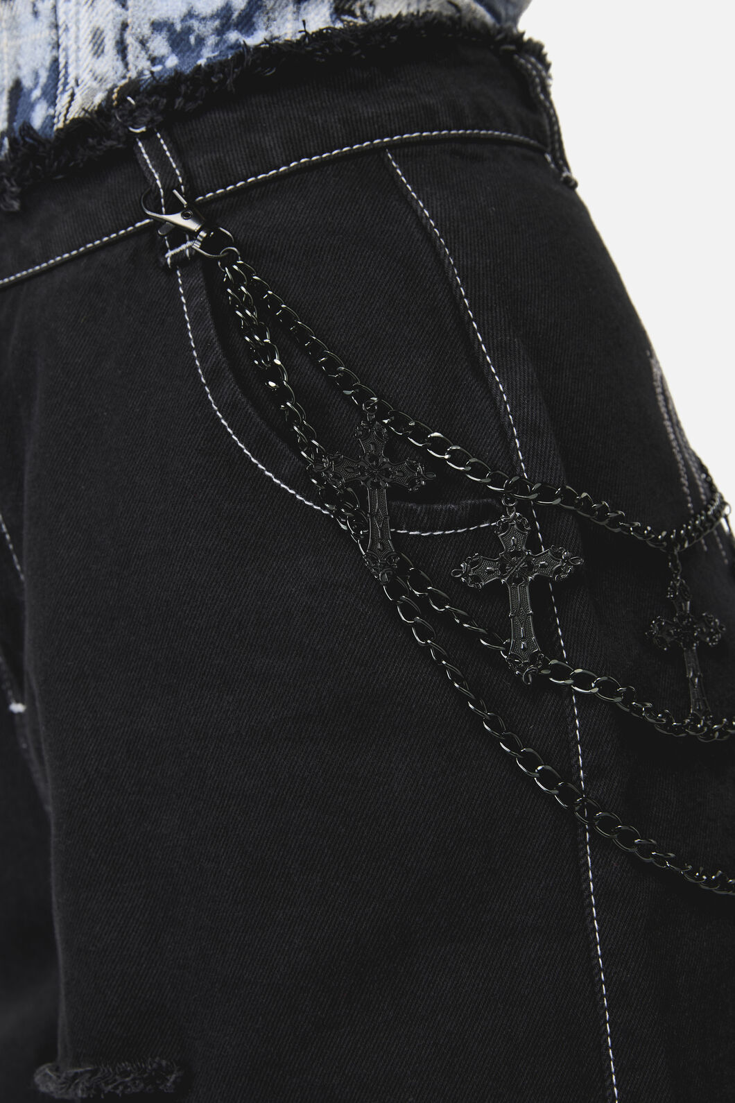 Dangerfield - Black Crosses Jean Chain - black