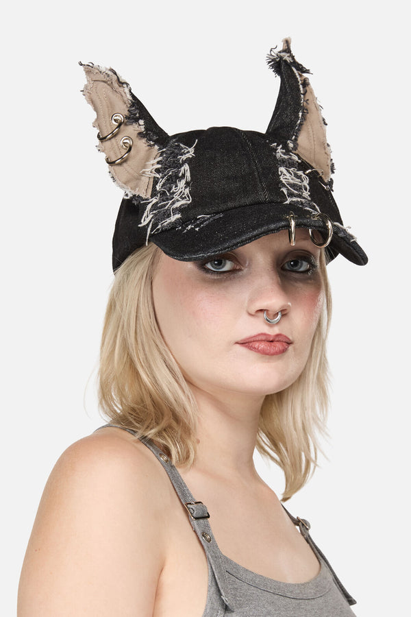 Dangerfield - Distressed Ears Cap - black